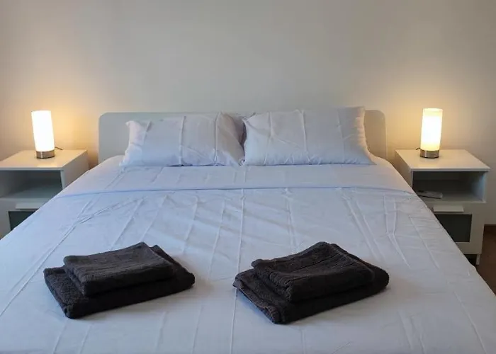 Ellas Modern Duplex Center Apartamento