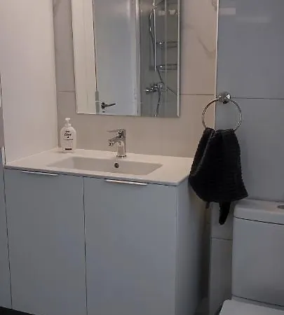 Ellas Modern Duplex Center Nikozja